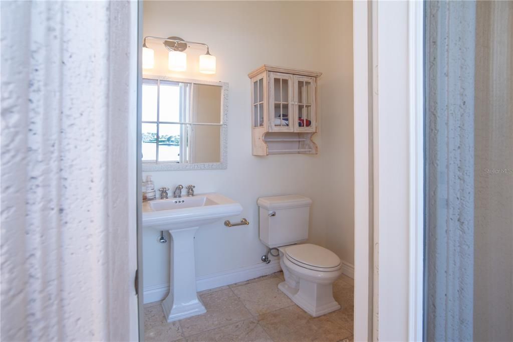 В аренду: $10,500 (4 спален, 3 ванн, 5073 Квадратных фут)