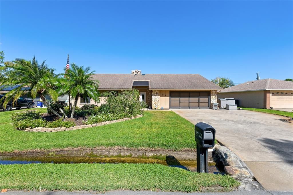 Activo con contrato: $420,000 (3 camas, 2 baños, 1738 Pies cuadrados)