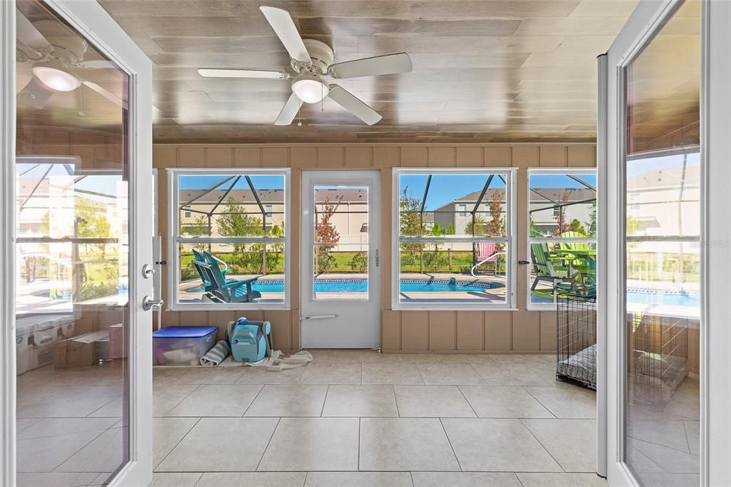 Activo con contrato: $420,000 (3 camas, 2 baños, 1738 Pies cuadrados)