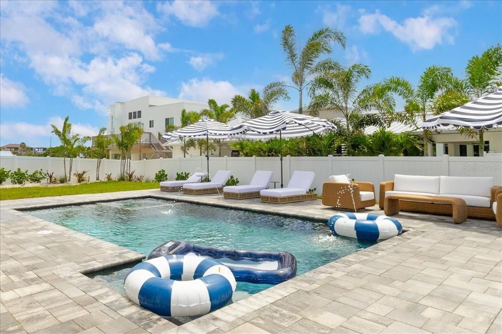 En Venta: $3,500,000 (5 camas, 4 baños, 3526 Pies cuadrados)