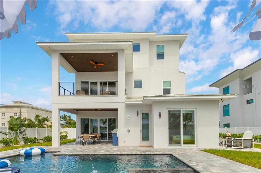 En Venta: $3,500,000 (5 camas, 4 baños, 3526 Pies cuadrados)