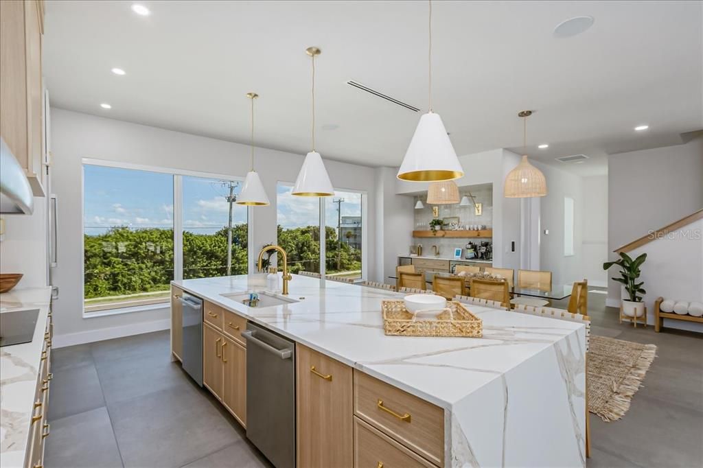 En Venta: $3,500,000 (5 camas, 4 baños, 3526 Pies cuadrados)