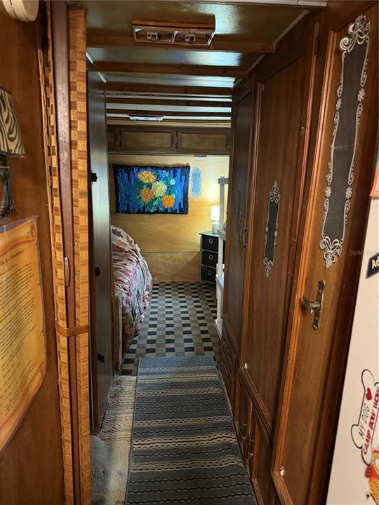 For Sale: $39,900 (1 beds, 1 baths, 504 Square Feet)