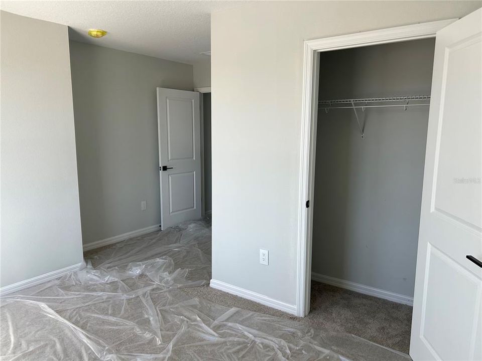 Active With Contract: $528,308 (5 beds, 3 baths, 2725 Square Feet)