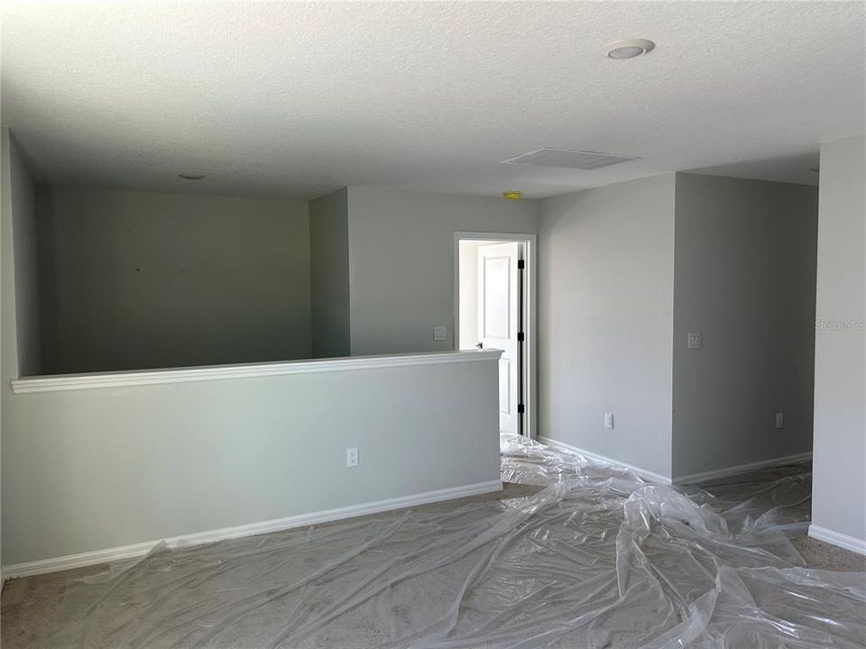 Active With Contract: $528,308 (5 beds, 3 baths, 2725 Square Feet)