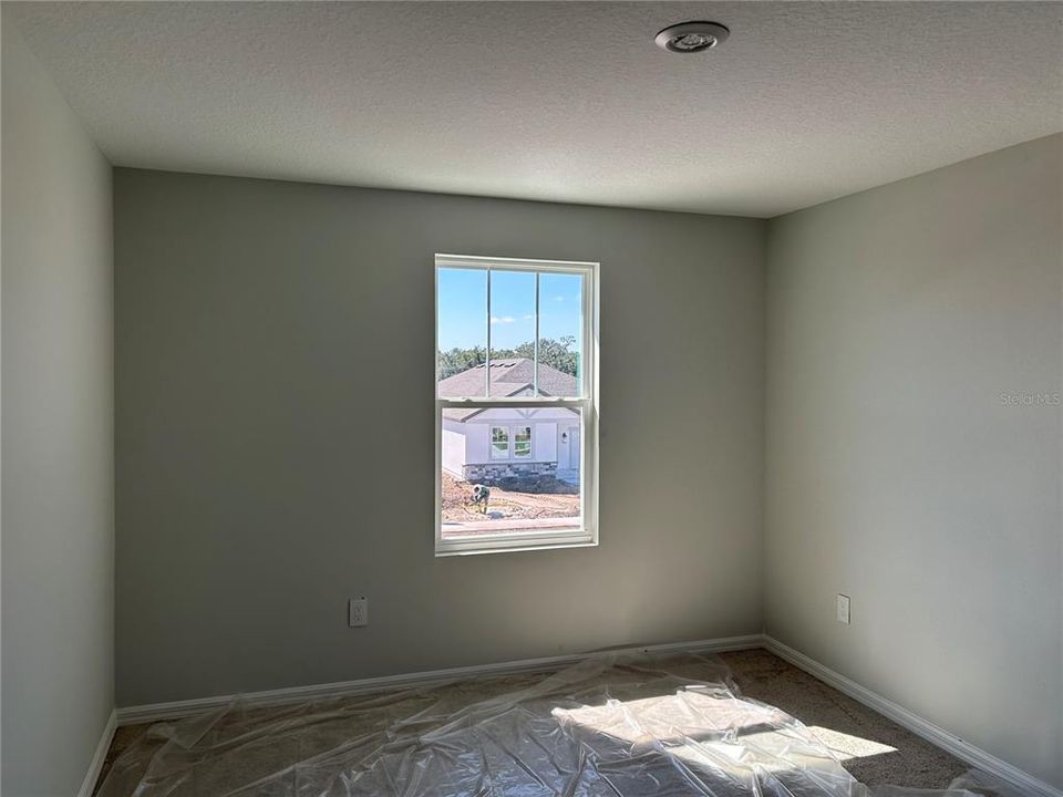 Active With Contract: $528,308 (5 beds, 3 baths, 2725 Square Feet)