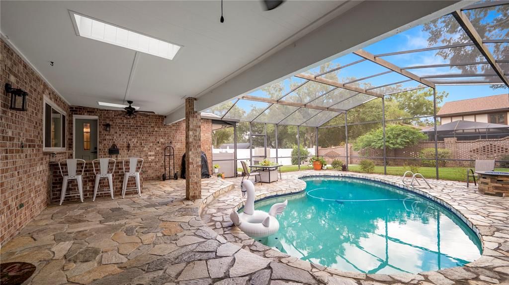 Active With Contract: $624,900 (5 beds, 3 baths, 3150 Square Feet)