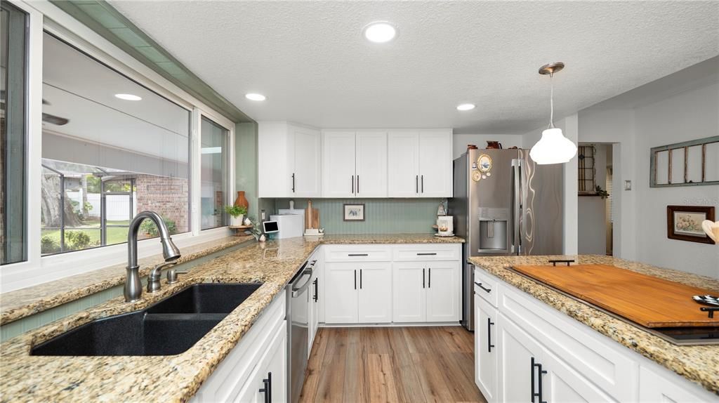 Active With Contract: $624,900 (5 beds, 3 baths, 3150 Square Feet)