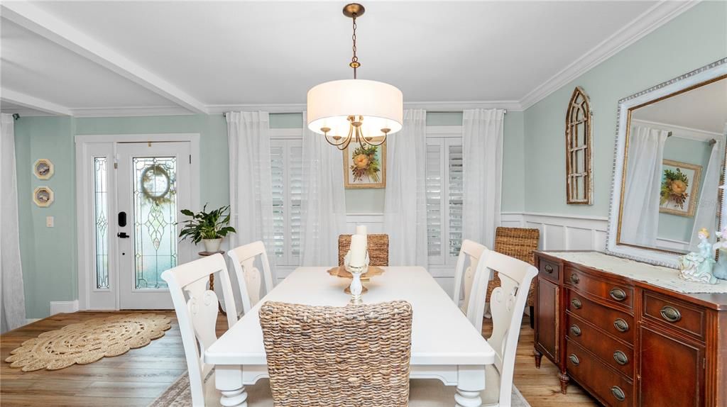 Active With Contract: $624,900 (5 beds, 3 baths, 3150 Square Feet)