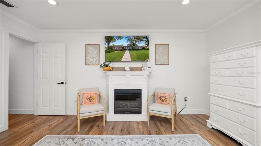 Active With Contract: $624,900 (5 beds, 3 baths, 3150 Square Feet)