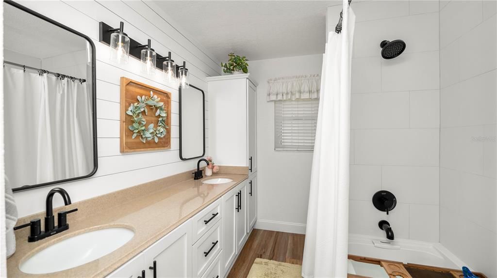 Active With Contract: $624,900 (5 beds, 3 baths, 3150 Square Feet)