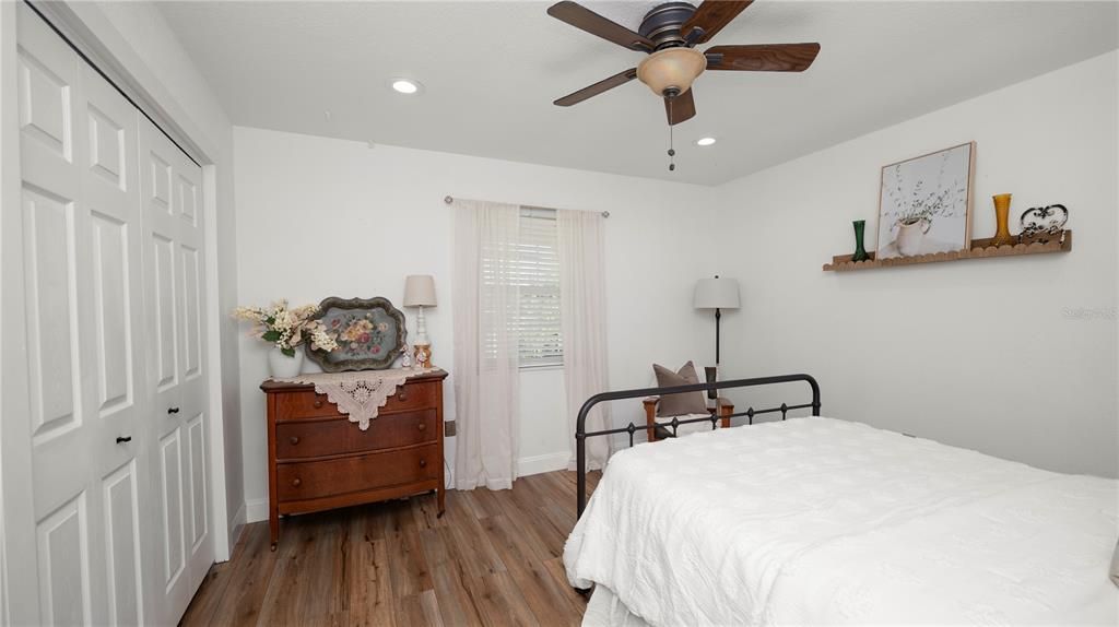 Active With Contract: $624,900 (5 beds, 3 baths, 3150 Square Feet)