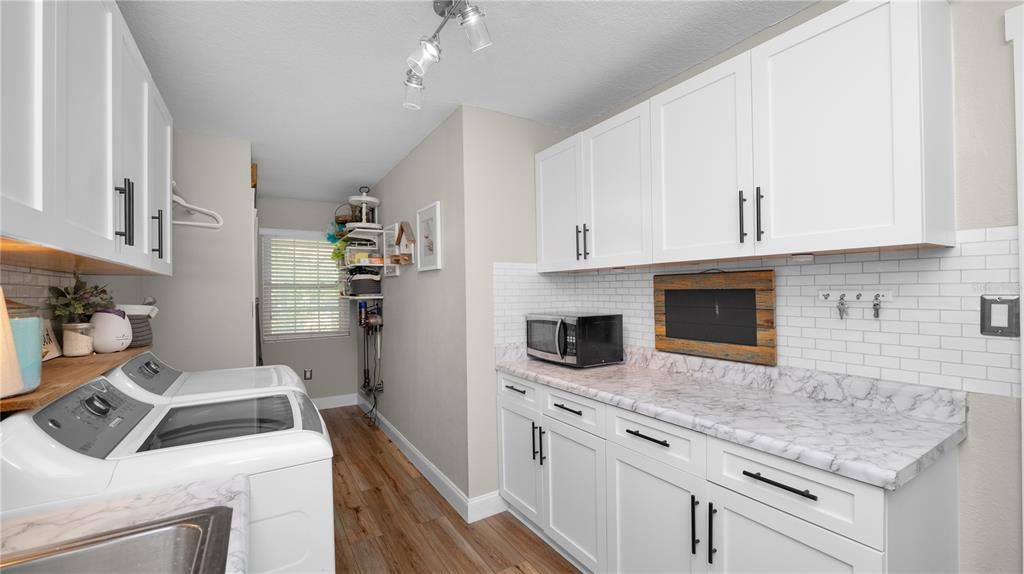 Active With Contract: $624,900 (5 beds, 3 baths, 3150 Square Feet)