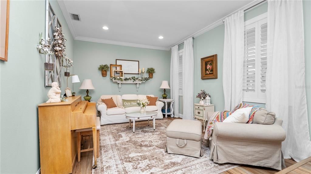 Active With Contract: $624,900 (5 beds, 3 baths, 3150 Square Feet)