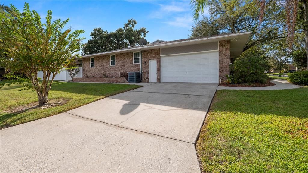 Active With Contract: $624,900 (5 beds, 3 baths, 3150 Square Feet)