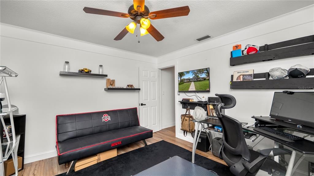 Active With Contract: $624,900 (5 beds, 3 baths, 3150 Square Feet)