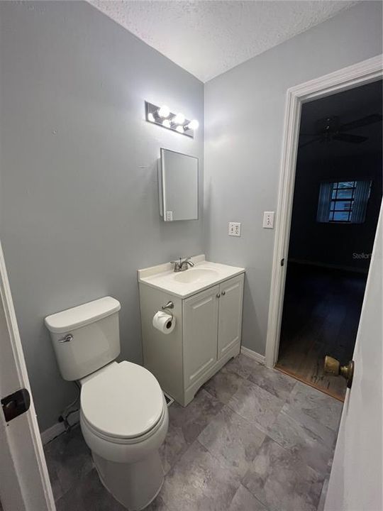 For Rent: $1,800 (2 beds, 1 baths, 1100 Square Feet)