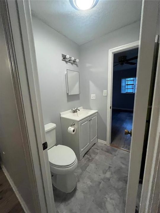 For Rent: $1,800 (2 beds, 1 baths, 1100 Square Feet)