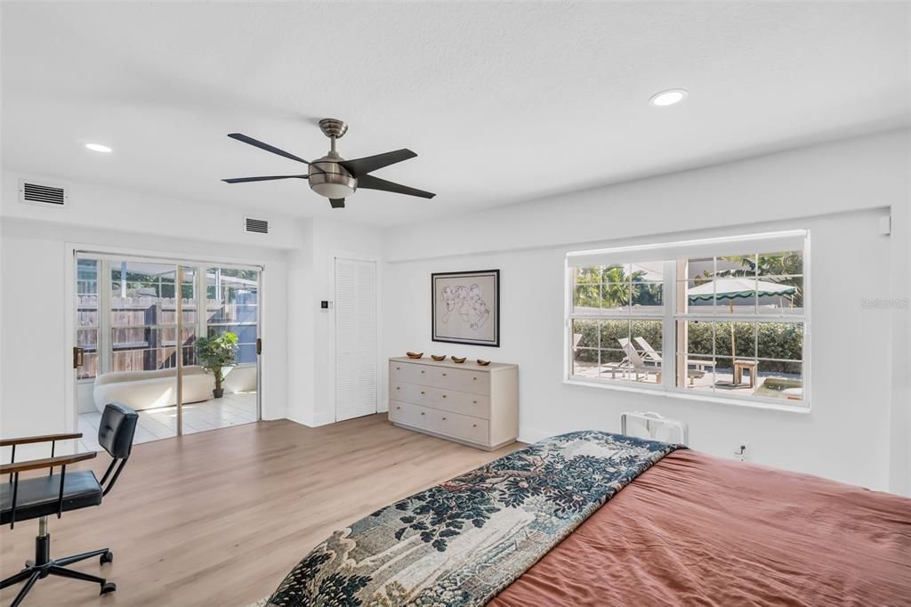 For Sale: $595,000 (3 beds, 3 baths, 1708 Square Feet)