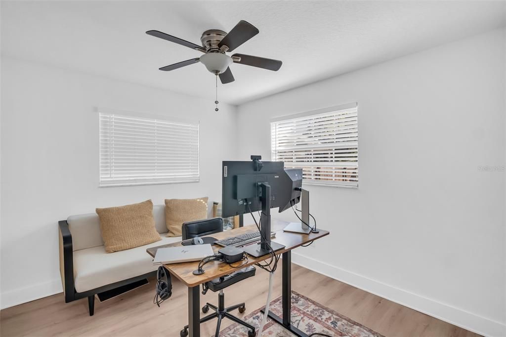 For Sale: $595,000 (3 beds, 3 baths, 1708 Square Feet)