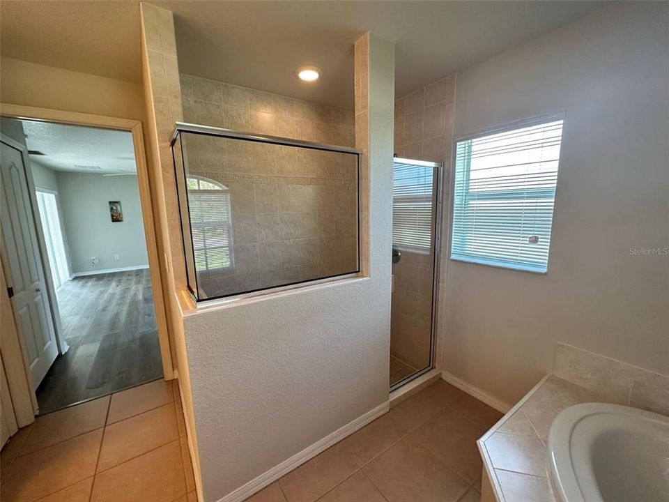 出租: $2,250 (3 贝兹, 2 浴室, 1543 平方英尺)