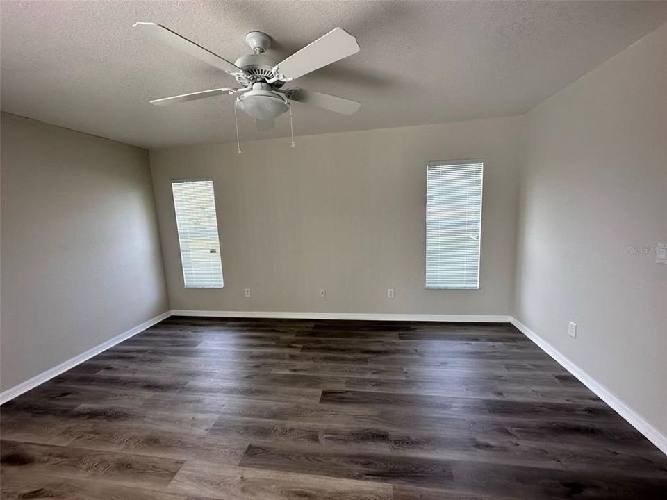 出租: $2,250 (3 贝兹, 2 浴室, 1543 平方英尺)