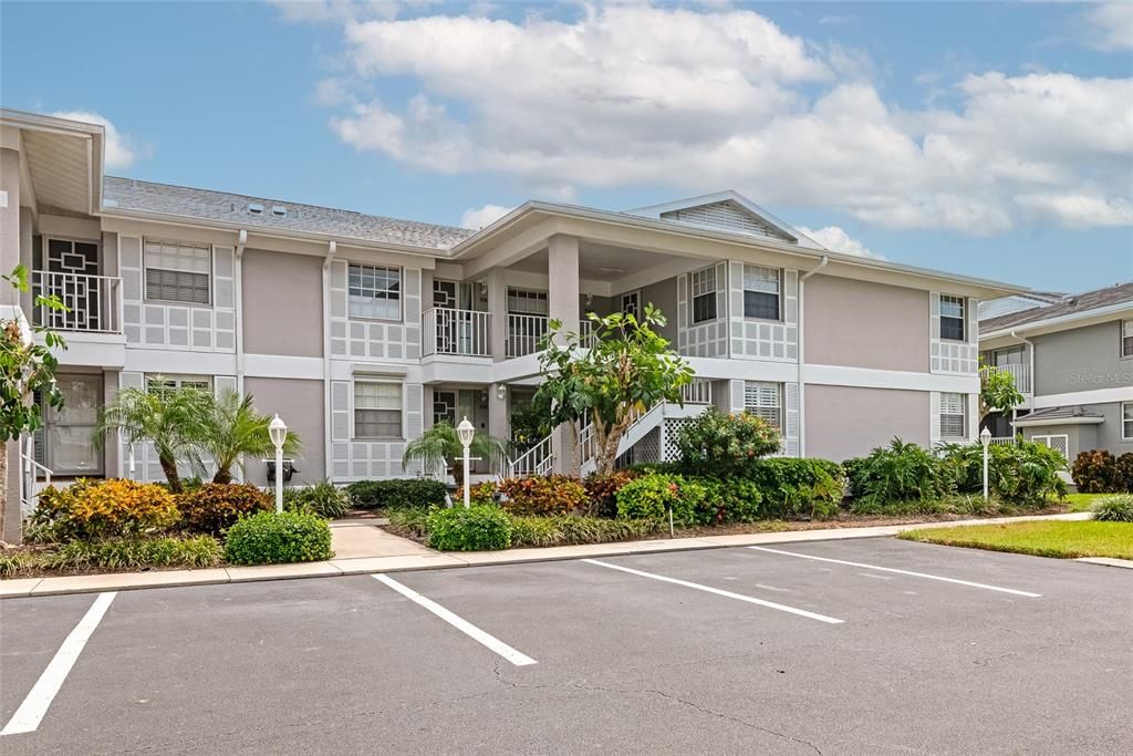 For Sale: $575,000 (3 beds, 2 baths, 1866 Square Feet)