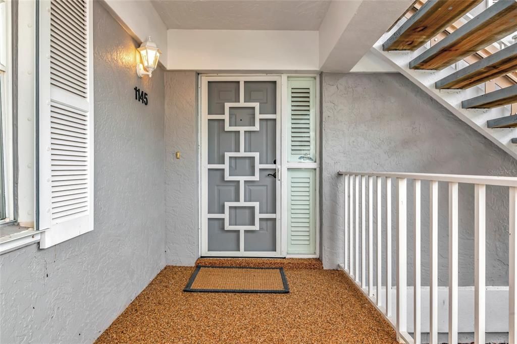 For Sale: $575,000 (3 beds, 2 baths, 1866 Square Feet)