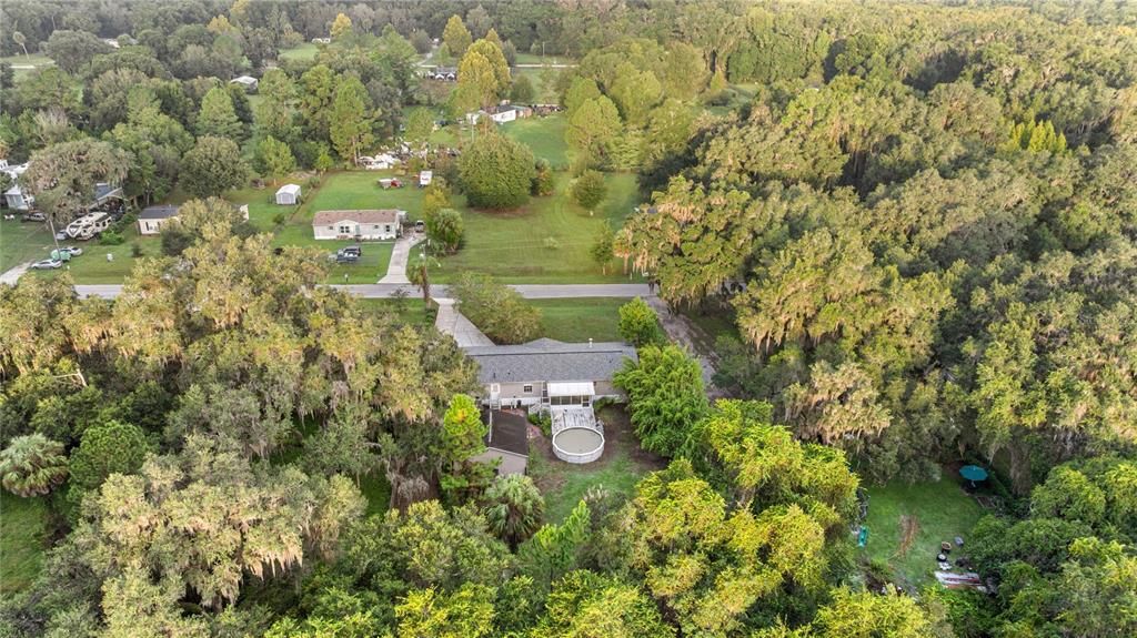 待售: $240,000 (4 贝兹, 2 浴室, 2280 平方英尺)