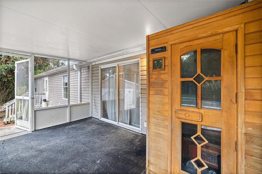 待售: $240,000 (4 贝兹, 2 浴室, 2280 平方英尺)