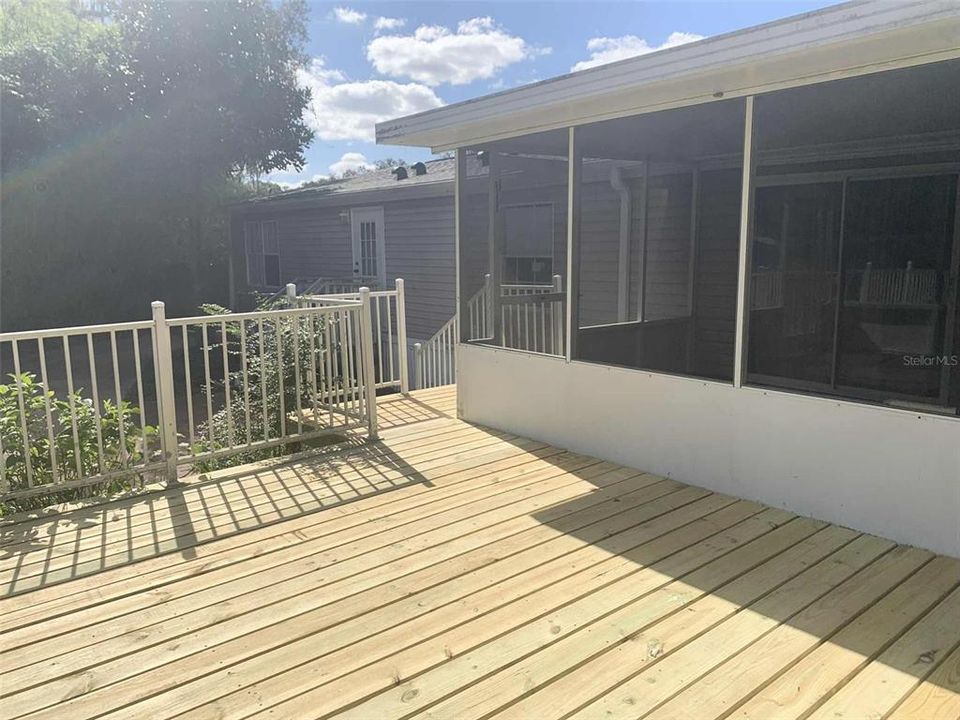 待售: $240,000 (4 贝兹, 2 浴室, 2280 平方英尺)