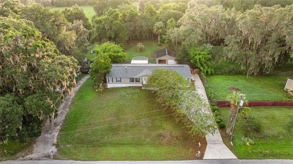 待售: $240,000 (4 贝兹, 2 浴室, 2280 平方英尺)