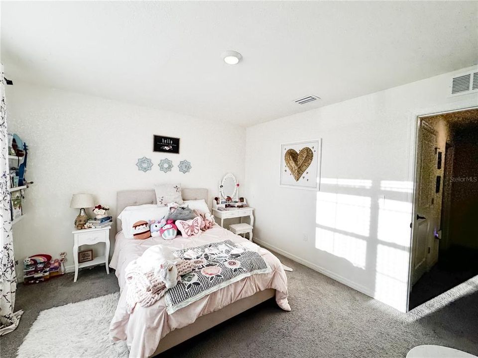 На продажу: $424,900 (5 спален, 3 ванн, 2605 Квадратных фут)