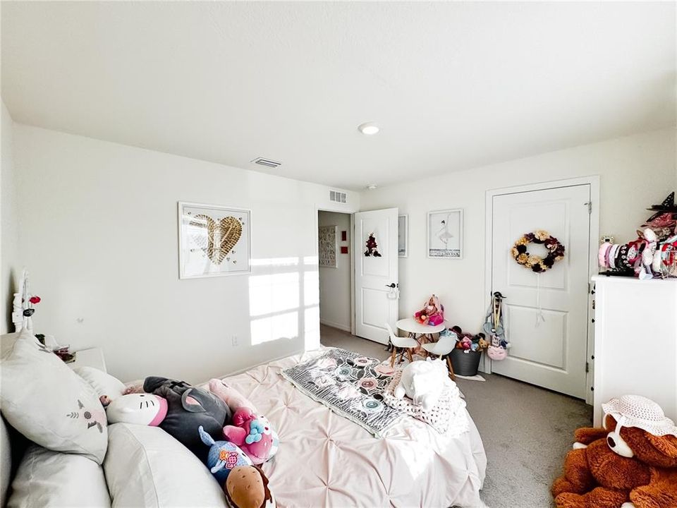 На продажу: $424,900 (5 спален, 3 ванн, 2605 Квадратных фут)