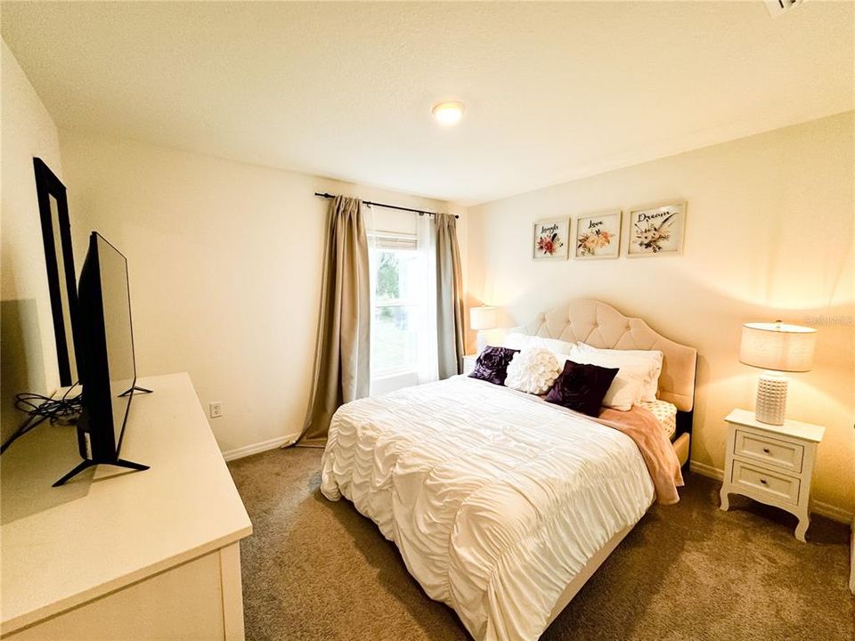 На продажу: $424,900 (5 спален, 3 ванн, 2605 Квадратных фут)