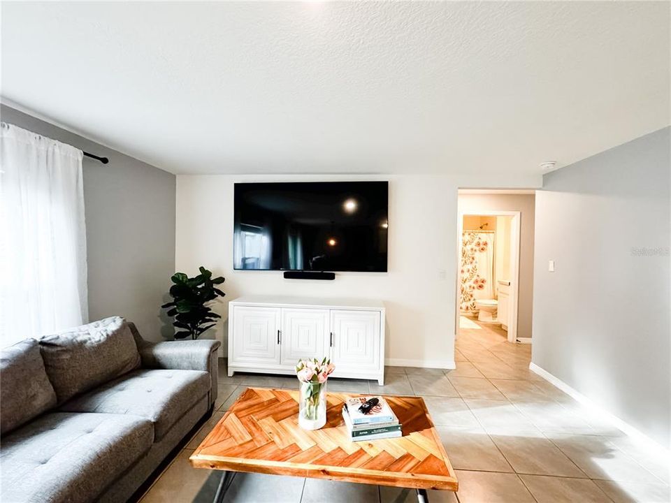 На продажу: $424,900 (5 спален, 3 ванн, 2605 Квадратных фут)