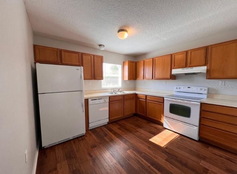 En Venta: $129,500 (6 camas, 0 baños, 985 Pies cuadrados)