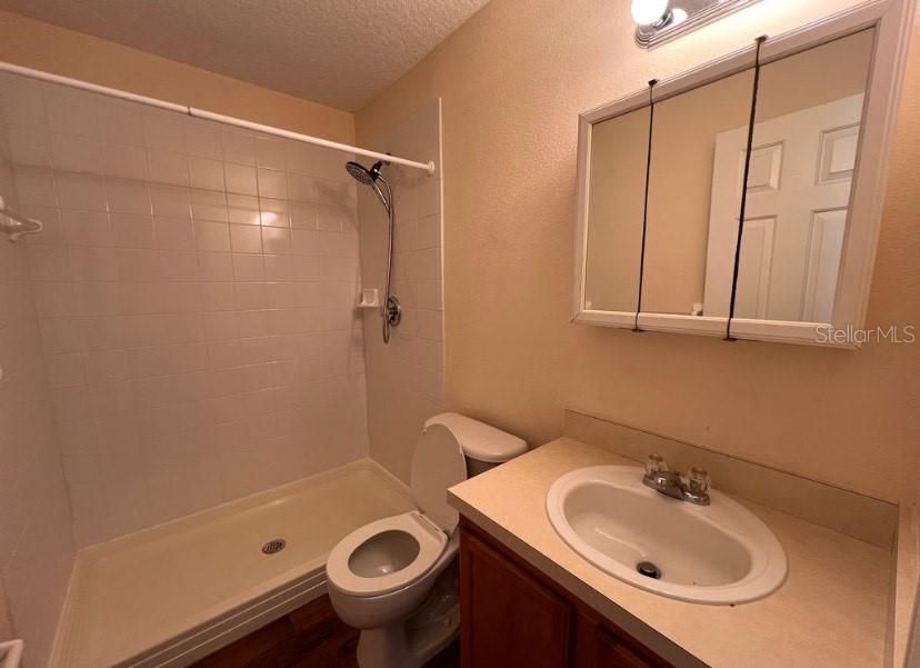 En Venta: $129,500 (6 camas, 0 baños, 985 Pies cuadrados)