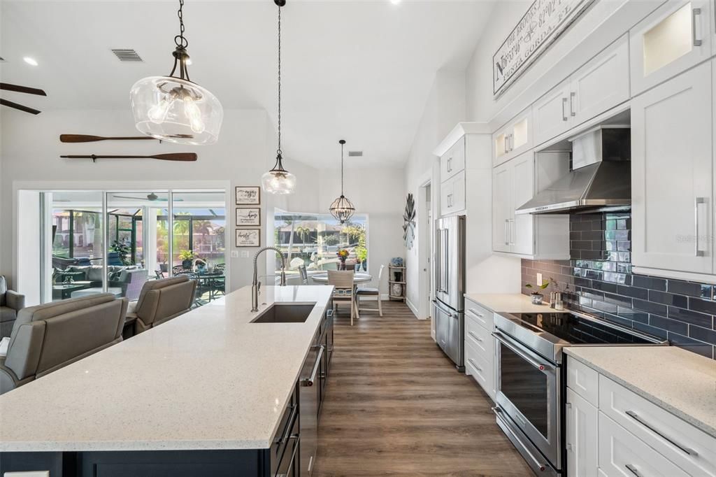 Active With Contract: $950,000 (3 beds, 2 baths, 2160 Square Feet)