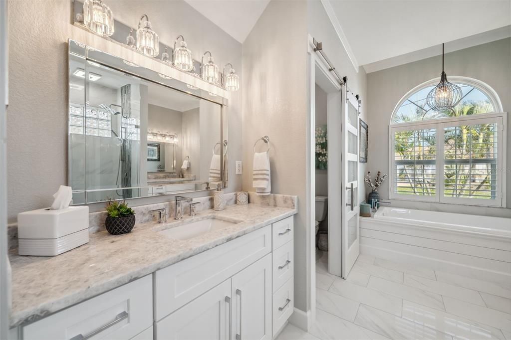 Active With Contract: $950,000 (3 beds, 2 baths, 2160 Square Feet)