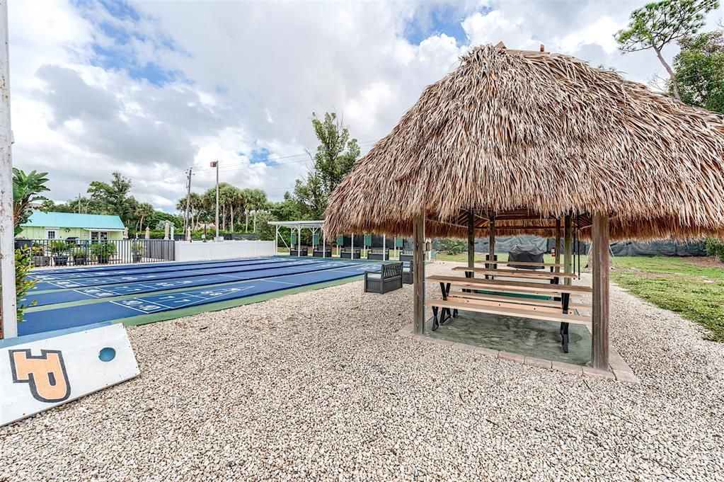 待售: $179,000 (2 贝兹, 2 浴室, 672 平方英尺)