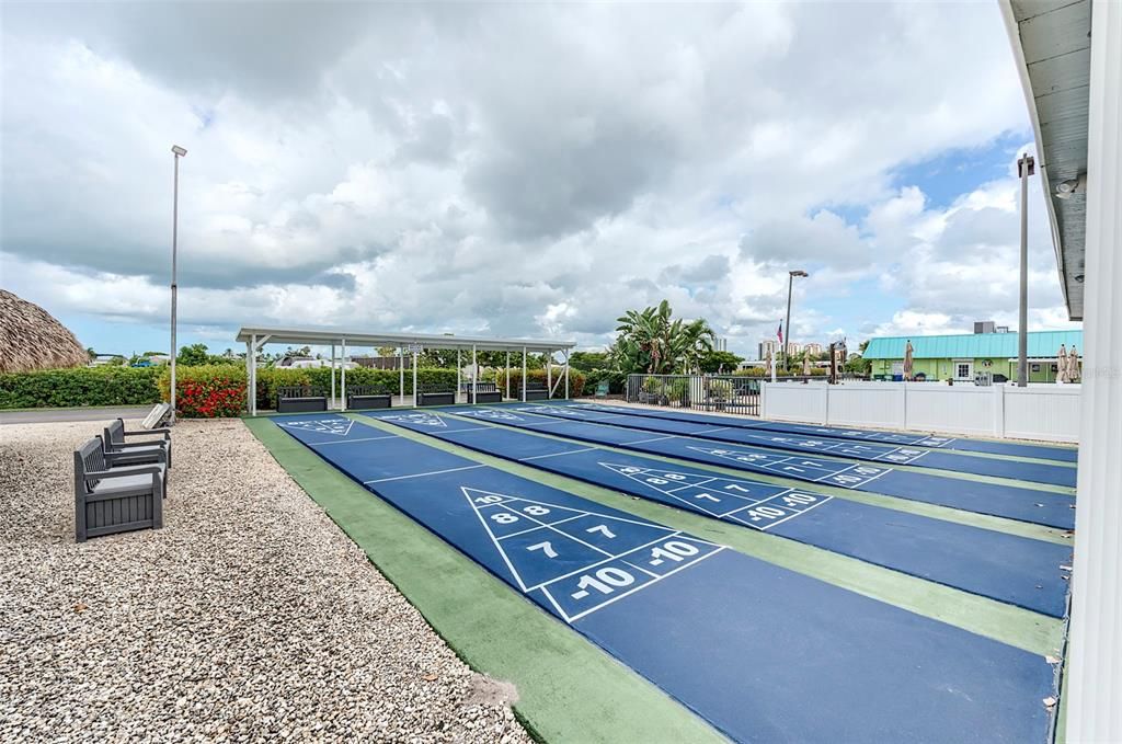 待售: $179,000 (2 贝兹, 2 浴室, 672 平方英尺)