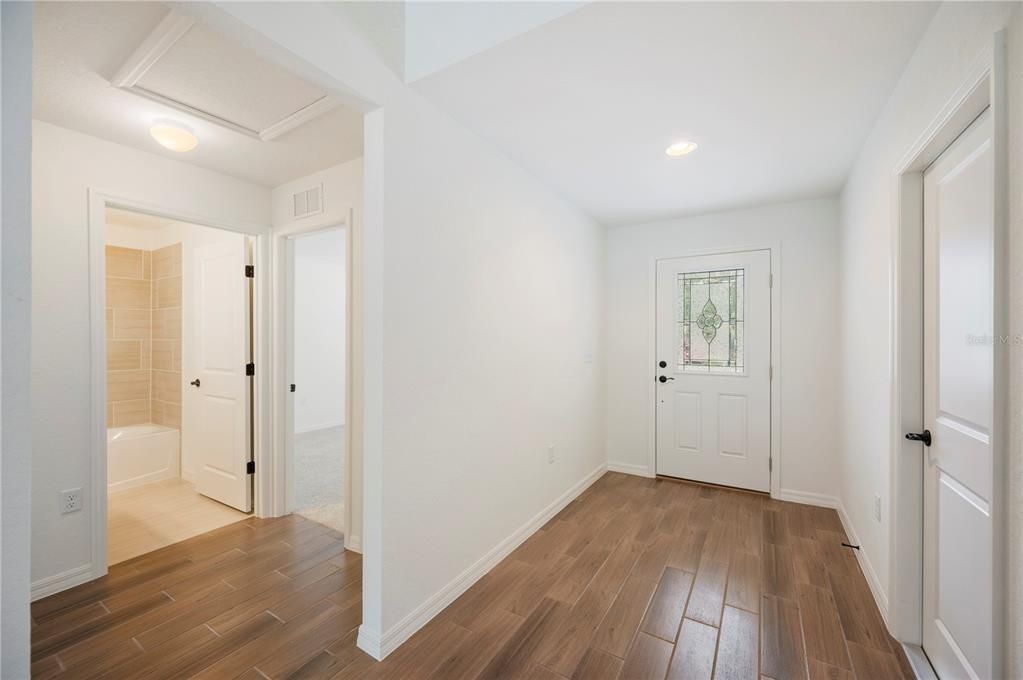 待售: $279,900 (3 贝兹, 2 浴室, 1447 平方英尺)