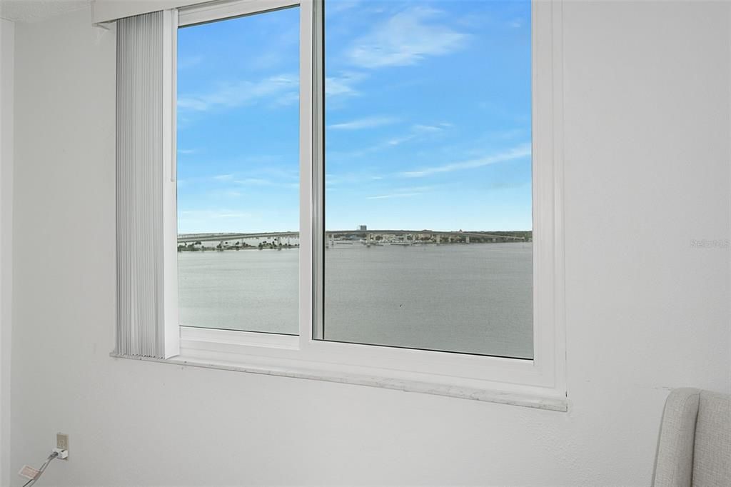 На продажу: $175,000 (1 спален, 1 ванн, 822 Квадратных фут)