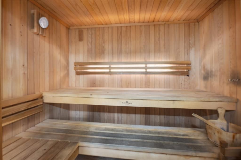 На продажу: $175,000 (1 спален, 1 ванн, 822 Квадратных фут)