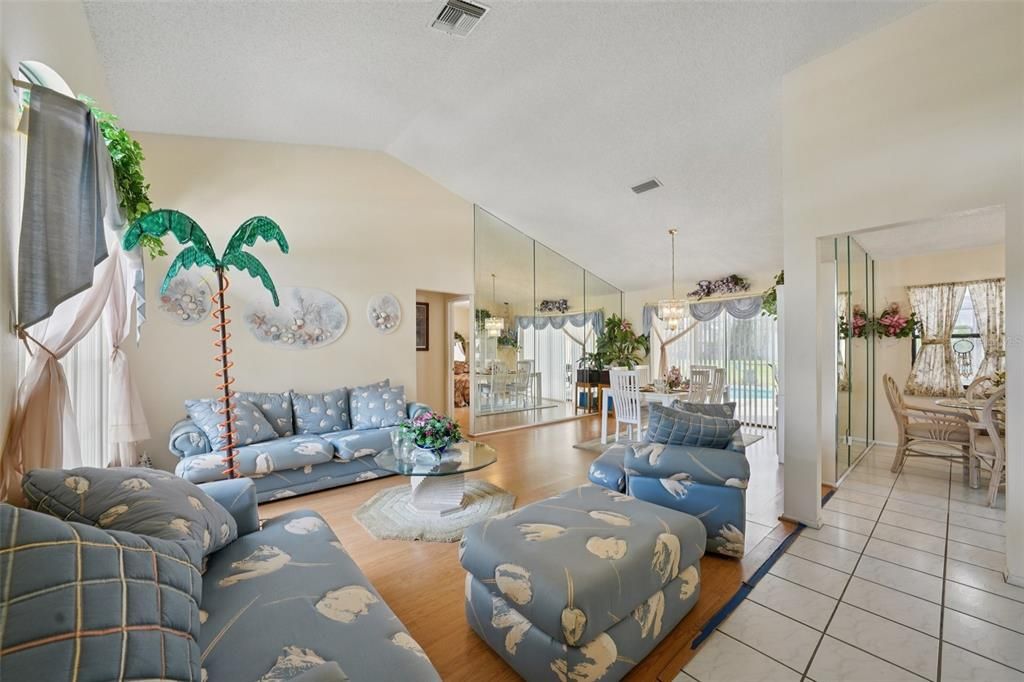 Active With Contract: $300,000 (3 beds, 3 baths, 1780 Square Feet)