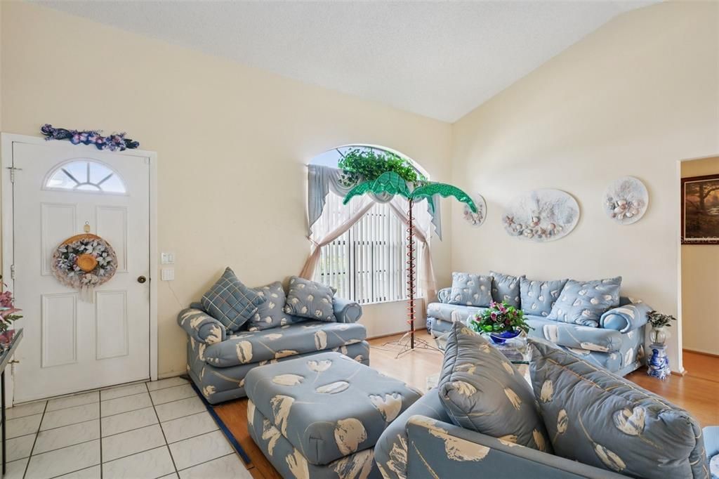 Active With Contract: $300,000 (3 beds, 3 baths, 1780 Square Feet)
