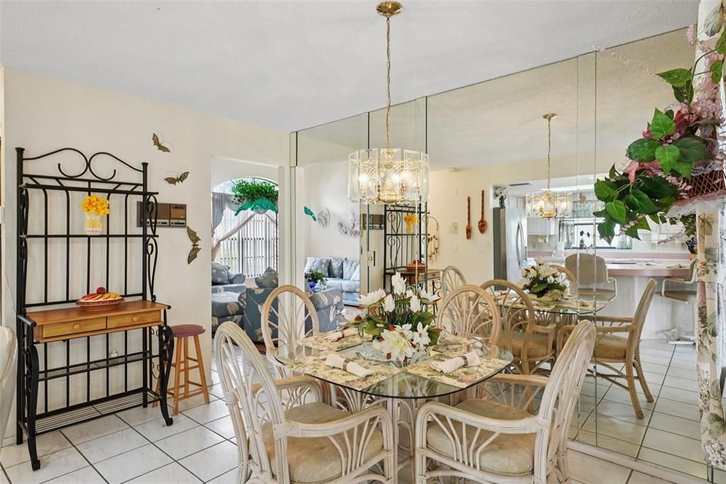 Active With Contract: $300,000 (3 beds, 3 baths, 1780 Square Feet)