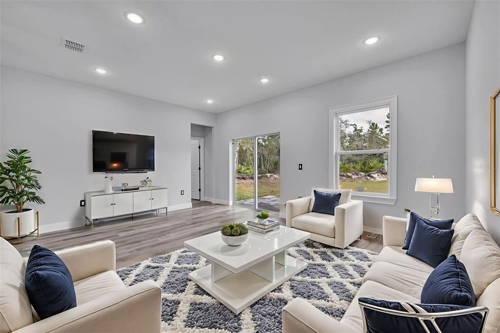 For Sale: $375,500 (4 beds, 3 baths, 1896 Square Feet)