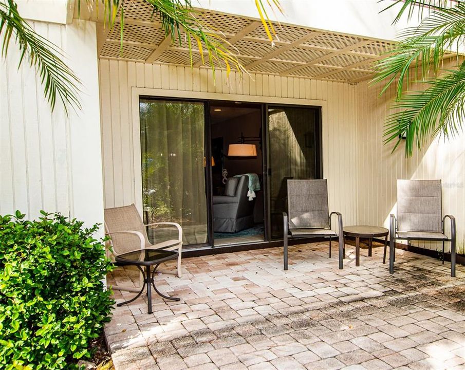 En Venta: $269,000 (2 camas, 2 baños, 1096 Pies cuadrados)